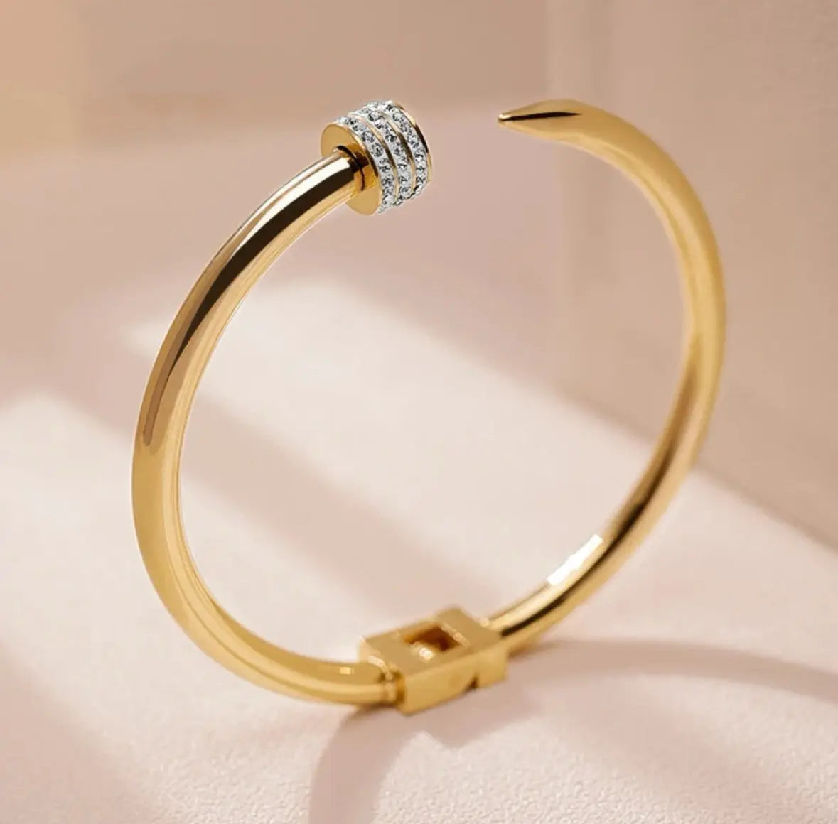 Edelstahl-Nagelarmreif Gold